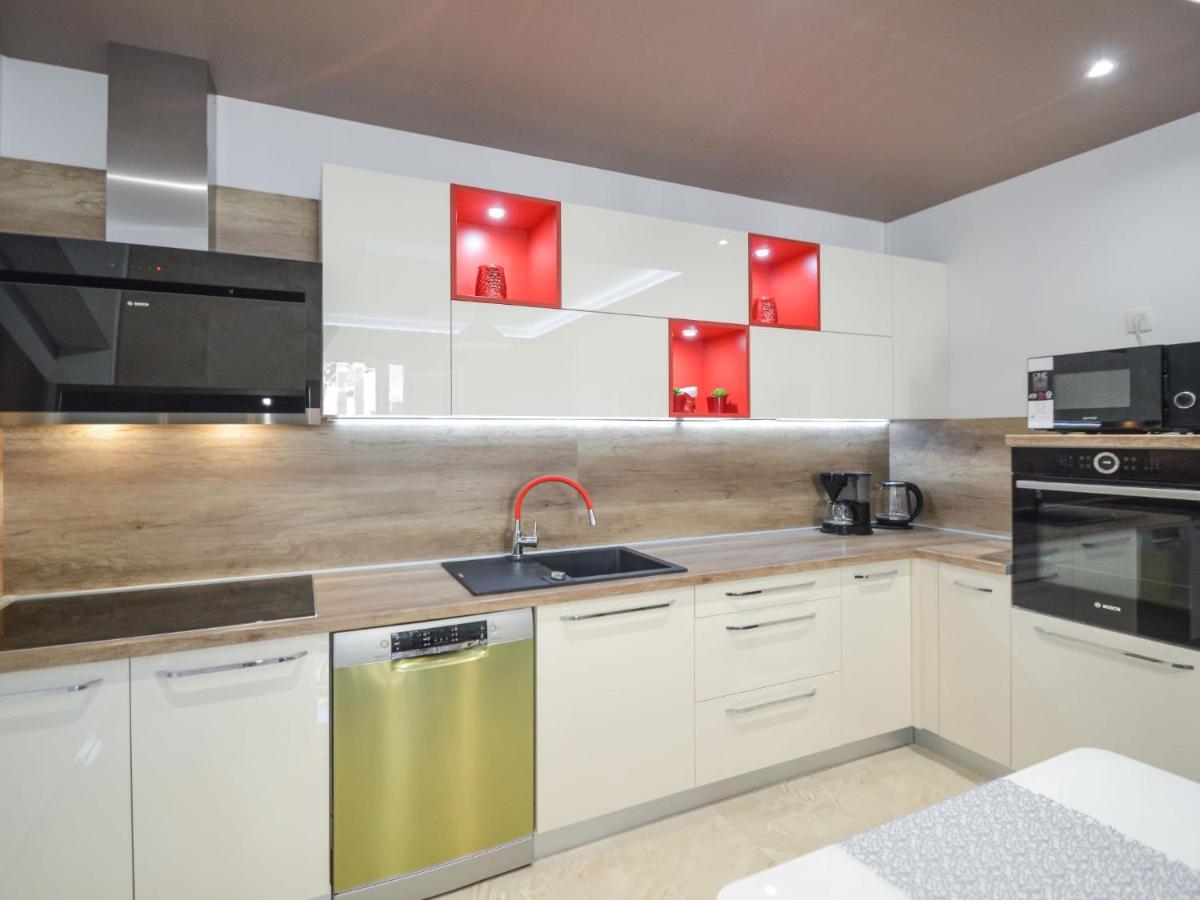 Apartment Mornar-5 By Interhome Trogir Exterior foto