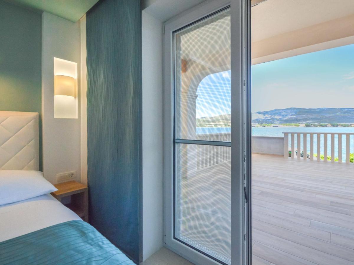 Apartment Mornar-5 By Interhome Trogir Exterior foto