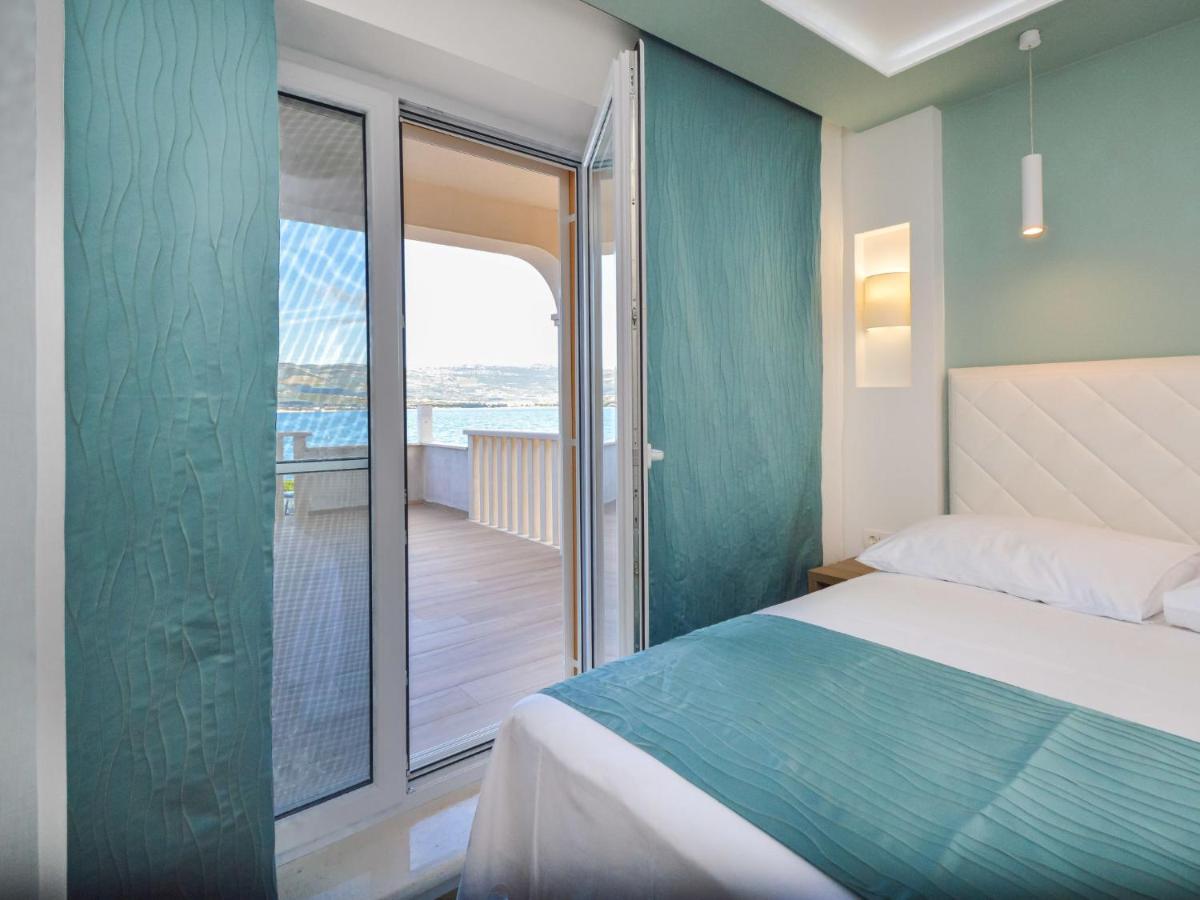 Apartment Mornar-5 By Interhome Trogir Exterior foto