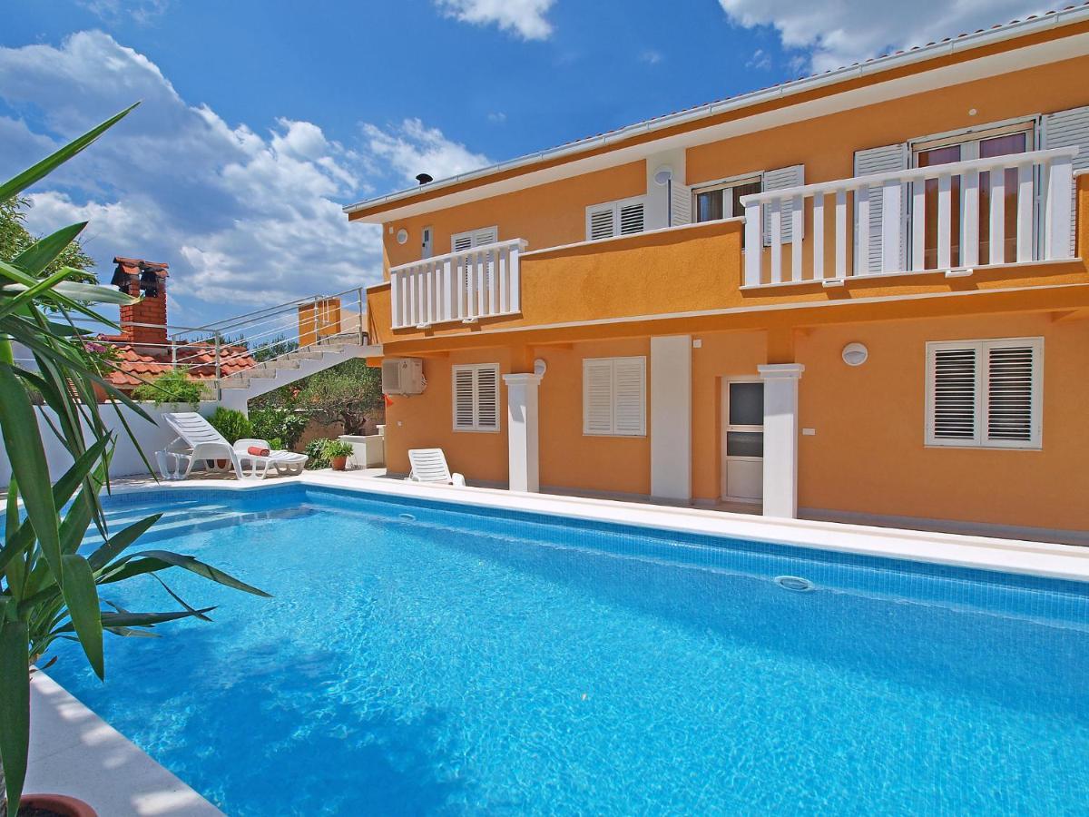 Apartment Mornar-5 By Interhome Trogir Exterior foto