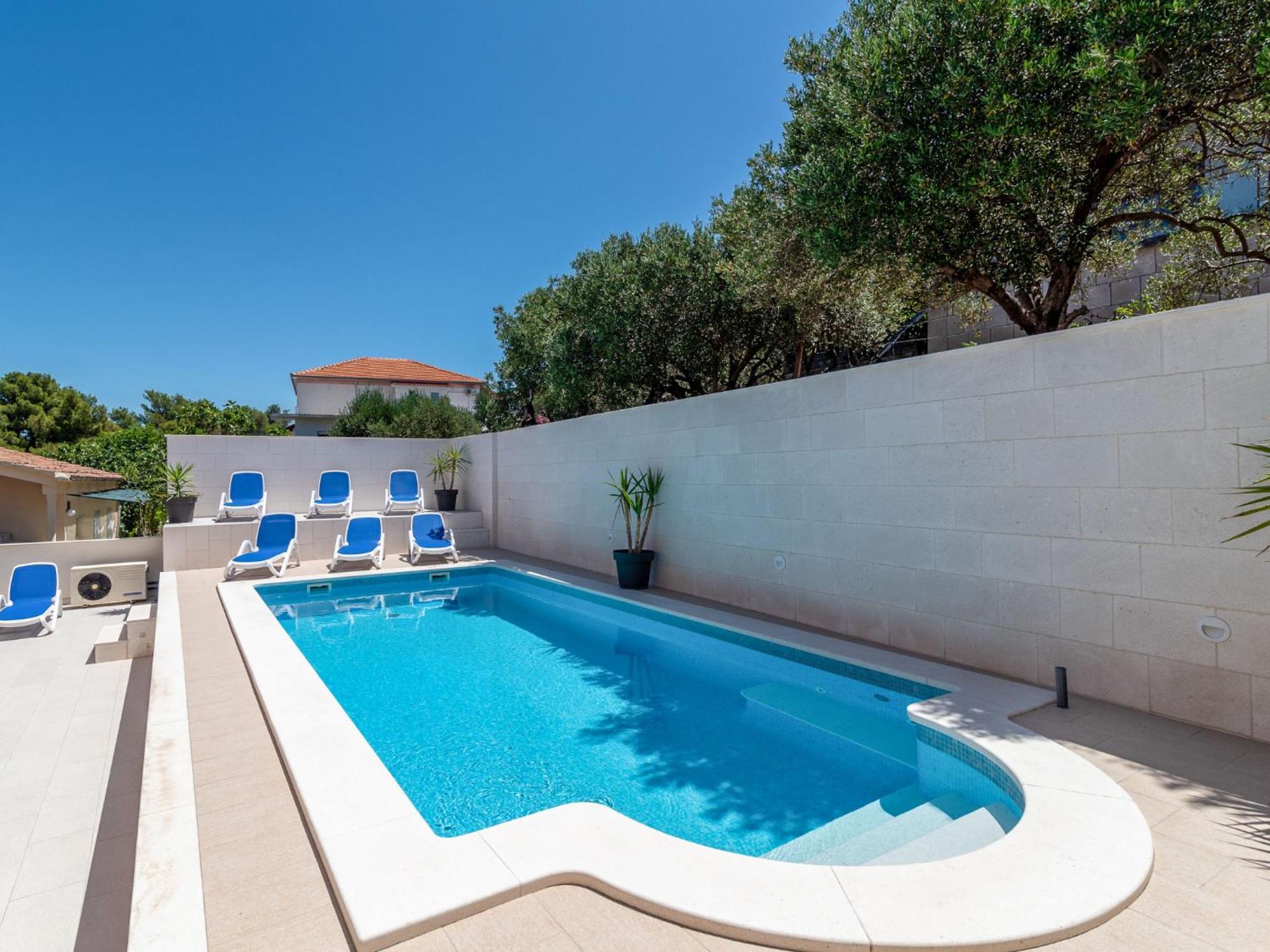 Apartment Mornar-5 By Interhome Trogir Exterior foto